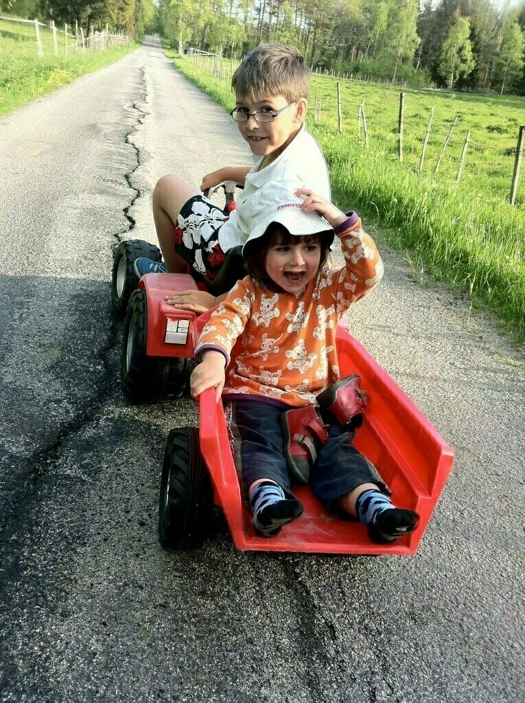 traktortaxi_5743693950_o.jpg Traktortaxi 5743693950 o